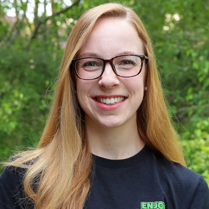 Lizzie Block | Graphic Designer