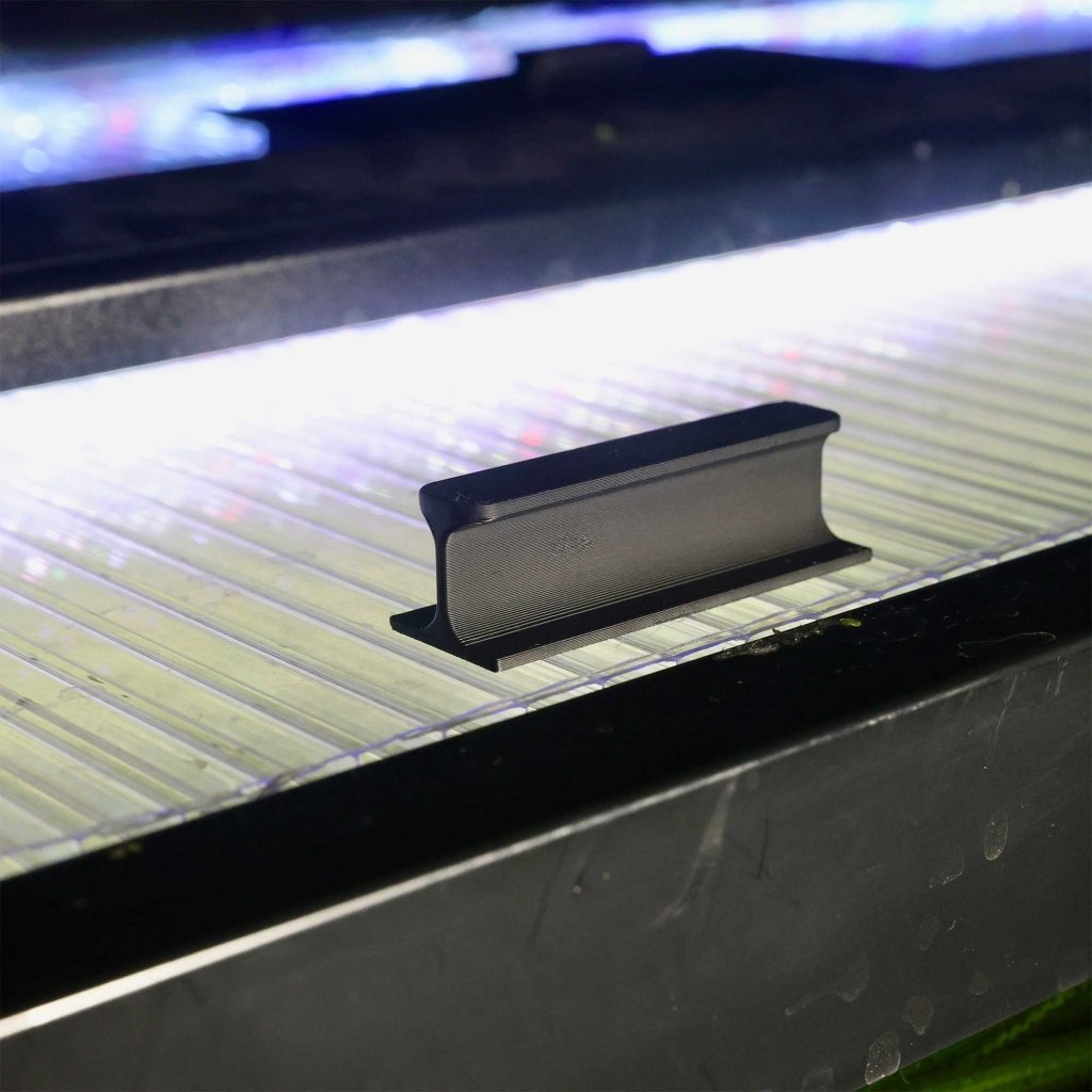 aquarium-lid-handle-8411077